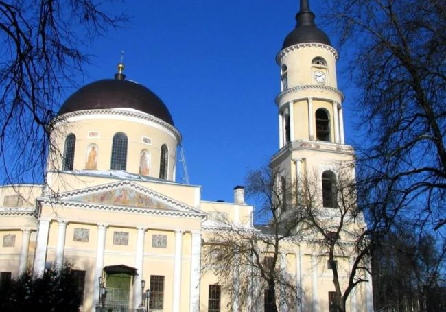 Церковь во имя Живоначальной Троицы