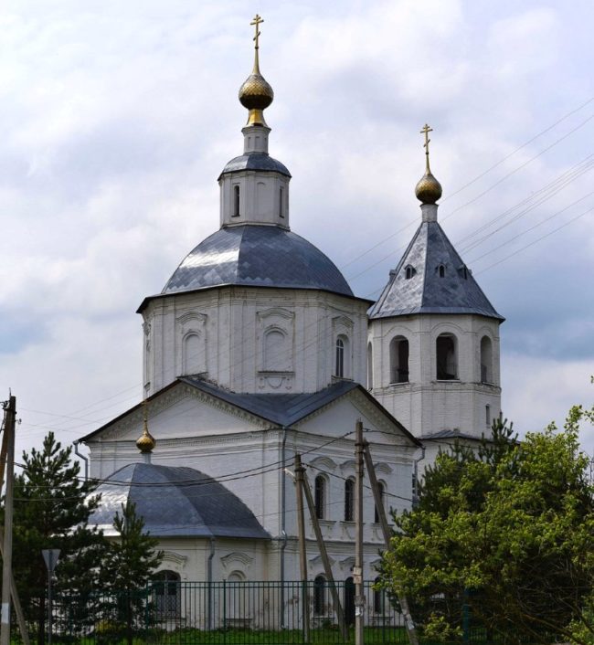 Богоявленский храм