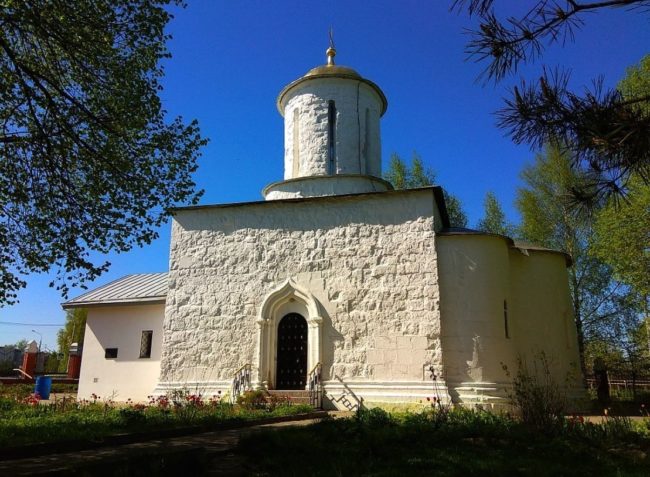 Церковь Николая Чудотворца в селе Каменское