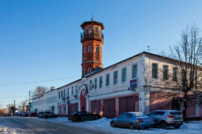 Пожарное депо с каланчой