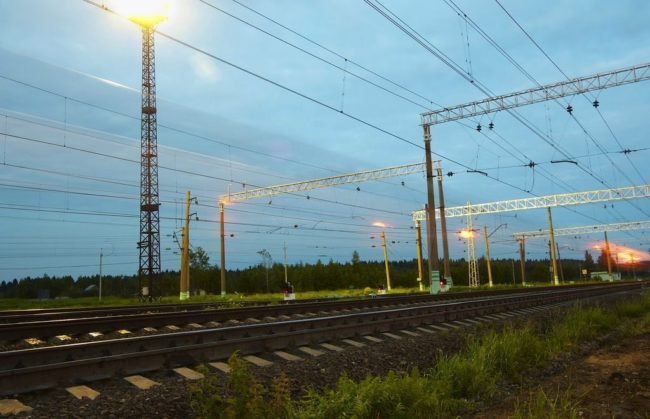 Попасть в район можно и другими видами наземного транспорта
