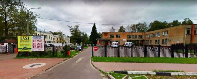 В округе также есть два частных центра
