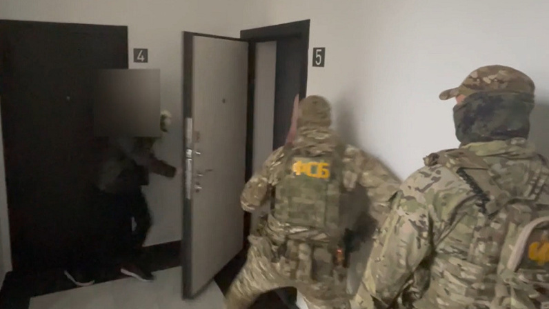 фсб задерживает преступника